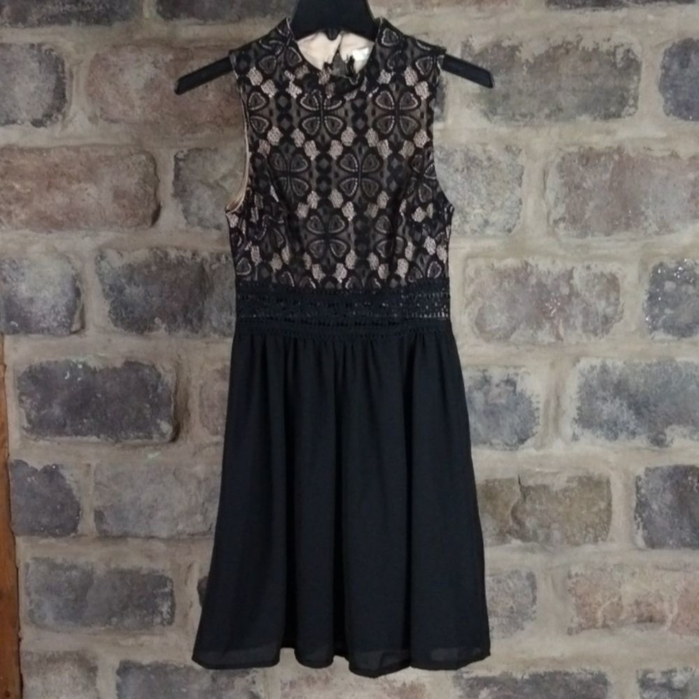 Francescas Black Lace Mock Neck Chiffon Fit & Flare‎ Dress XS HOCO Party Formal